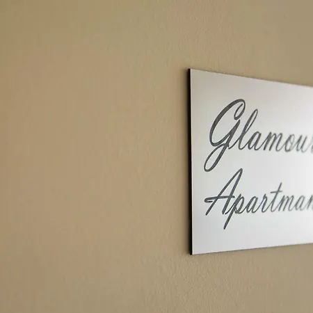 Glamour Apartman * Eger